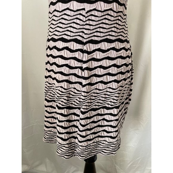 Papillon Blanc Women's Gray/Black Wavy Striped Pattern Short Sleeve Midi Dress - Picture 6 of 11